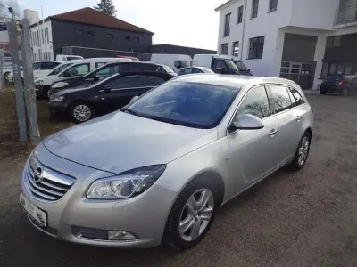 Second-hand Opel Insignia Innovation 220 CP (161 kW) 2013 Argintiu Break