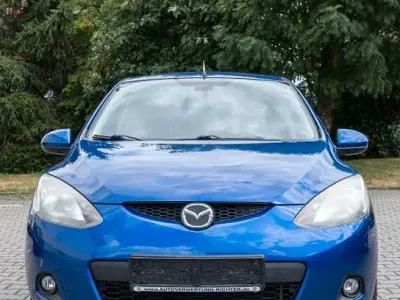 Gebraucht Mazda 2 103 PS (75 kW) 2009 Blau Kleinwagen