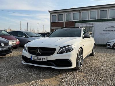Weiß Gebraucht 2015 Mercedes C63S AMG AMG Limousine | 44.490 €