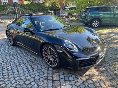 Porsche 911 Carrera 4S