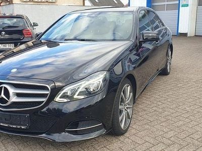 Gebraucht Mercedes E220 170 PS (125 kW) 2016 Schwarz Limousine