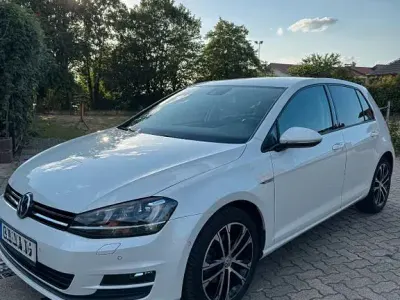 Gebraucht VW Golf VII Edition 150 PS (110 kW) 2015 Weiß Limousine