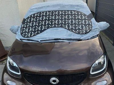 Braun Gebraucht 2018 Smart ForTwo Cabrio Cabrio | 15.100 € (Fairer Preis)