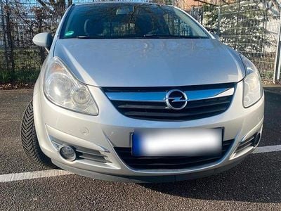 Begagnad Opel Corsa 95 HK (69 kW) 2010 Silver Halvkombi