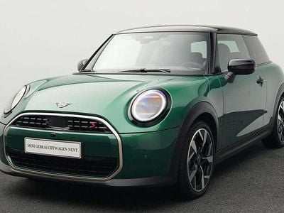 Gebraucht Mini Cooper S Favoured 204 PS (150 kW) 2024 Grün Kleinwagen