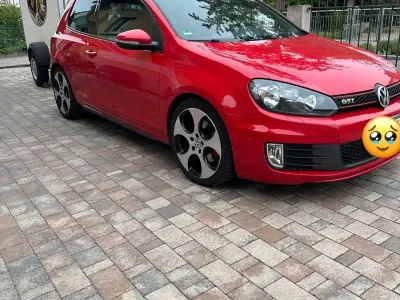 Używany VW Golf GTI 211 KM (155 kW) 2010 Czerwony Coupe