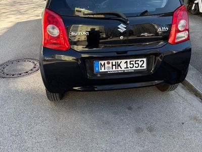 Gebraucht Suzuki Alto Club 68 PS (50 kW) 2010 Schwarz Kleinwagen
