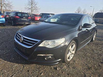 Gebraucht VW Passat R 143 PS (105 kW) 2010 Schwarz Limousine