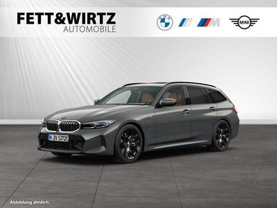Gebraucht BMW 330e M Sport 292 PS (214 kW) 2025 Bmw individual dravitgrau metallic Kombi