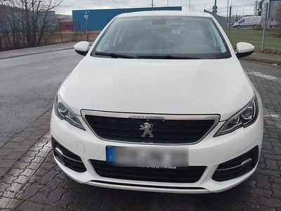 Gebraucht Peugeot 308 Style 131 PS (96 kW) 2019 Weiß Kombi