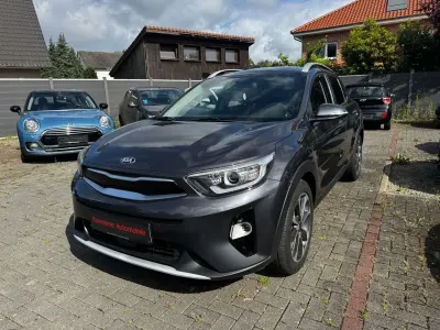 Gebraucht Kia Stonic 110 PS (80 kW) 2017 Grau SUV