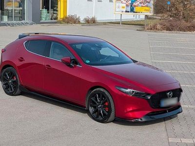 Gebraucht Mazda 3 Exclusive 186 PS (136 kW) 2023 Rot Limousine