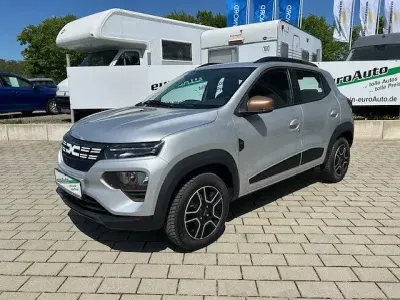 Second-hand Dacia Spring Extreme 47 kW (65 CP) 2024 Gri Hatchback