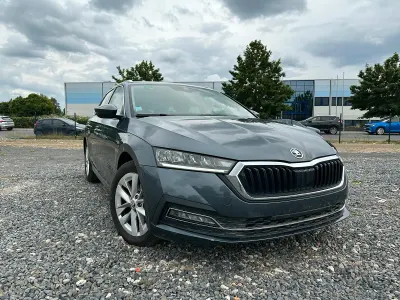 Gebraucht Skoda Octavia 150 PS (110 kW) 2021 Grau Kombi