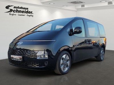 Neu Hyundai Staria Trend 224 PS (164 kW) 2025 Abyss black Van / Kleinbus