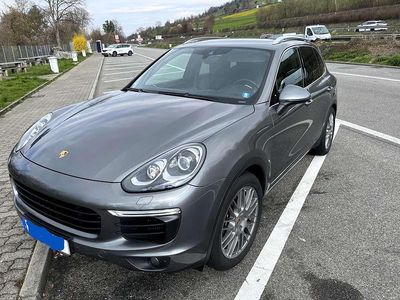 Second-hand Porsche Cayenne 262 CP (192 kW) 2016 Gri SUV
