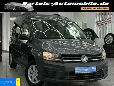 Gebraucht VW Caddy Trendline 75 PS (55 kW) 2017 Grau Van / Kleinbus