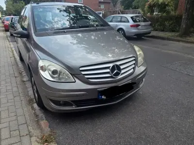 Gebraucht Mercedes B200 136 PS (100 kW) 2006 Grau Van / Kleinbus