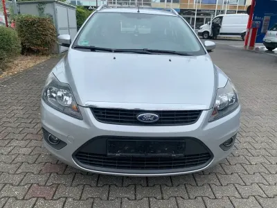 Gebraucht Ford Focus Sport 101 PS (74 kW) 2009 Silber Limousine
