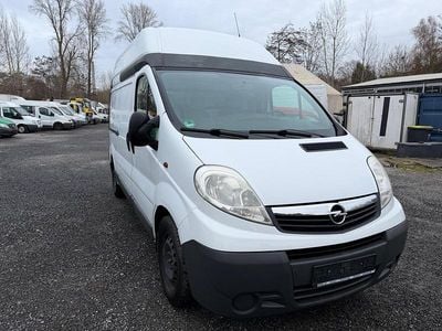 Gebraucht Opel Vivaro 115 PS (84 kW) 2013 Weiß Van / Kleinbus