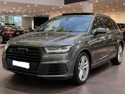 Gebraucht Audi Q7 S-Line 272 PS (200 kW) 2016 Grau SUV