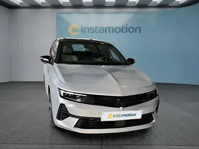 Neu Opel Astra 131 PS (96 kW) 2025 Silber Kombi