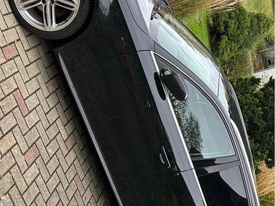 Schwarz Gebraucht 2015 Audi A4 S-Line Kombi | 15.200 € (Etwas zu teuer)