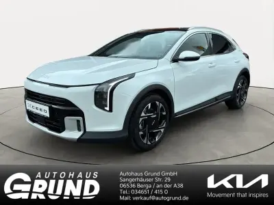 Neu Kia XCeed Spirit 179 PS (131 kW) 2026 Deluxe white SUV