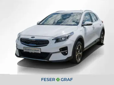 Gebraucht Kia XCeed Vision 105 PS (77 kW) 2021 Carraweiss SUV