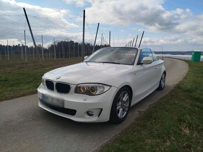 Gebraucht BMW 118 Cabriolet 143 PS (105 kW) 2012 Weiß Cabrio