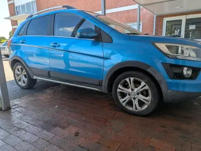 Gebraucht Baic X25 110 PS (80 kW) 2017 Blau SUV