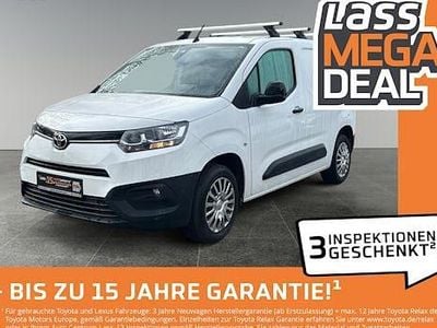 Gebraucht Toyota Proace City City 102 PS (75 kW) 2022 Weiß Van / Kleinbus