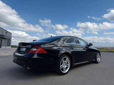 Second-hand Mercedes CLS55 AMG AMG 476 CP (350 kW) 2006 Negru Berlinǎ
