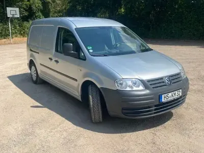 Gebraucht VW Caddy Maxi 105 PS (77 kW) 2010 Silber Van / Kleinbus