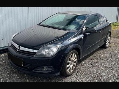 Opel Astra GTC