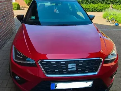 Gebraucht Seat Arona XCELLENCE 95 PS (69 kW) 2018 Rot SUV
