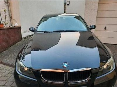 Gebraucht BMW 320 150 PS (110 kW) 2007 Schwarz Kombi