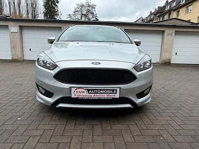 Silber Gebraucht 2018 Ford Focus ST-Line Kombi | 8.499 € (Guter Preis)