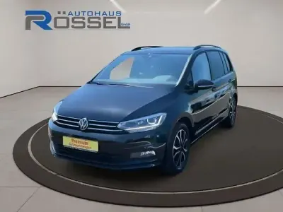 Gebraucht VW Touran Edition 150 PS (110 kW) 2025 Grenadillschwarz Van / Kleinbus