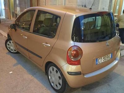 Gebraucht Renault Modus Privilege 82 PS (60 kW) 2005 Bronze Van / Kleinbus