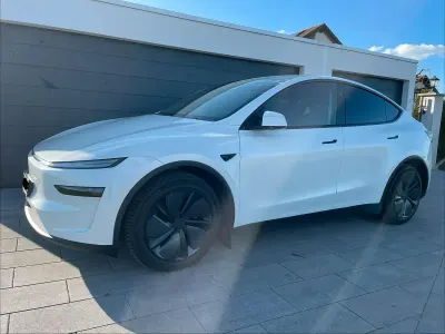 Brugt Tesla Model Y Long Range AWD 323 kW (440 HK) 2025 Hvid SUV