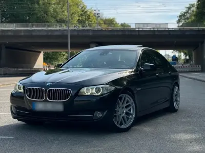Gebraucht BMW 525 204 PS (150 kW) 2010 Schwarz Limousine