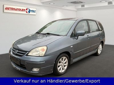 Suzuki Liana