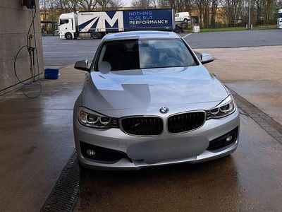 BMW 318 Gran Turismo