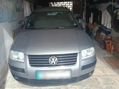 Gebraucht VW Passat Family 116 PS (85 kW) 2004 Grau Kombi