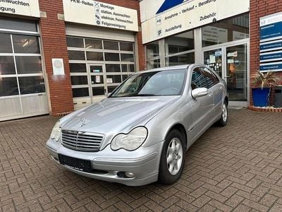 Silber Gebraucht 2002 Mercedes C200 Elegance Limousine | 6.000 € (Teuer)