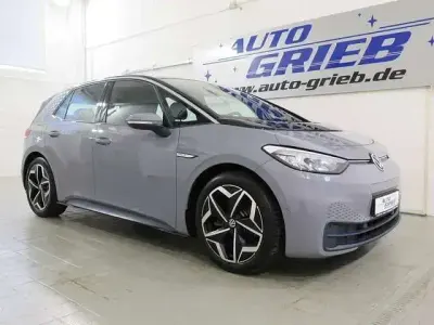 Gebraucht VW ID.3 Pro 150 kW (204 PS) 2023 Mondsteingrau Kleinwagen