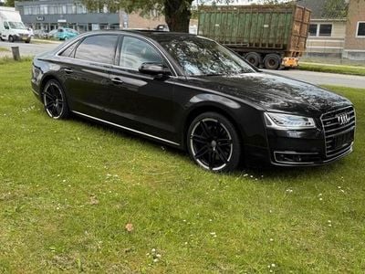 Audi A8L