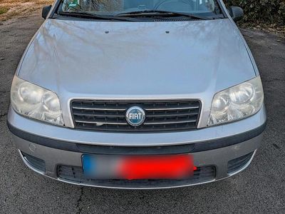 Gebraucht Fiat Punto 80 PS (58 kW) 2006 Violet Kleinwagen