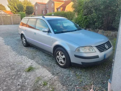 Gebraucht VW Passat 101 PS (74 kW) 2003 Silber Kombi